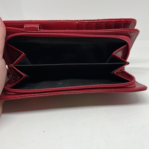 Shag Wear Canada Red Skull Candy Wallet GUC - Picture 6 of 6